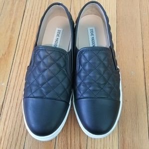 Steve Madden quilted sneaker